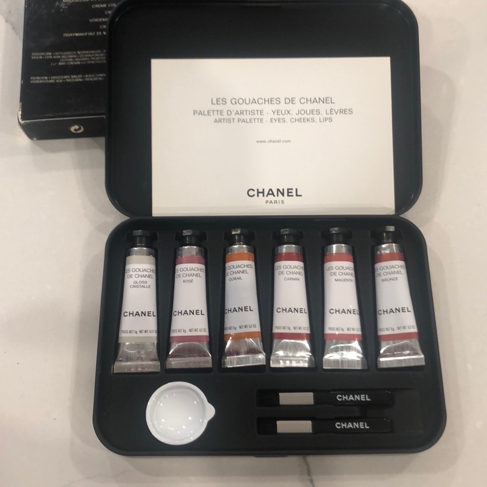 Chanel le gouaches makeup art palette. NIB! - Picture 5 of 8